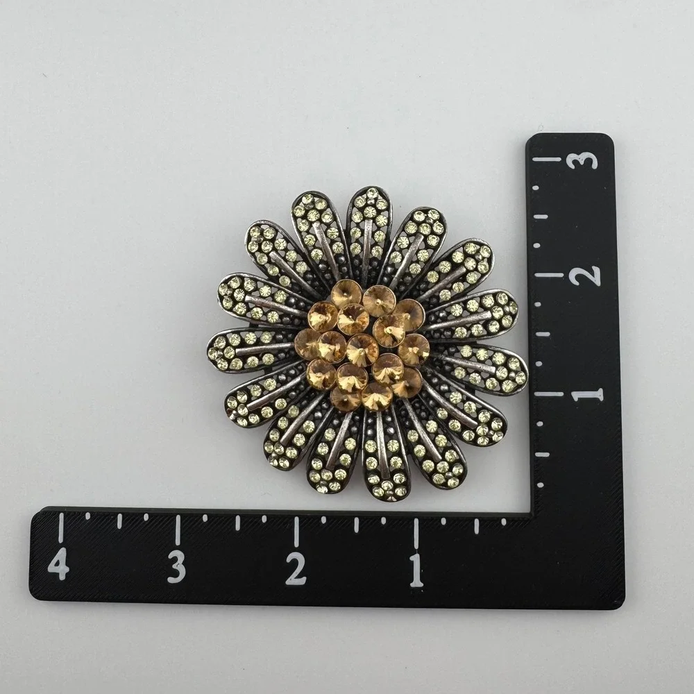 Vintage Style Silver Tone Amber Yellow Rhinestone Flower Brooch Large Daisy 2.5